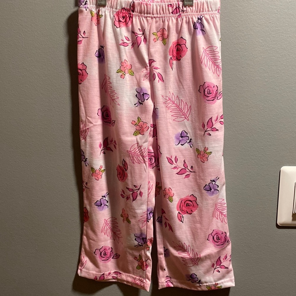 BAND NEW GIRLS PAJAMA PANT ONLY SIZE 5! NWT! SMOKE FREE HOME!